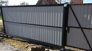 Купить сваи для ворот в Сорочинск. Заказать ворота на сваях под ключ от 21385 руб